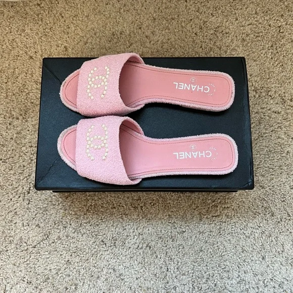 Chanel Tweed Mules - Picture 7 of 9
